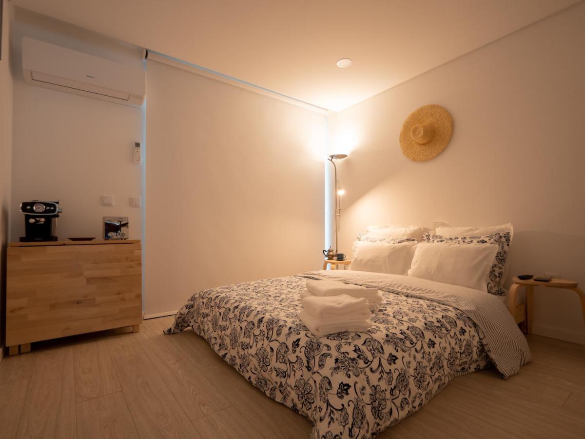 Coxim - com pátio em pleno coração de Aveiro Apartamento Exterior foto