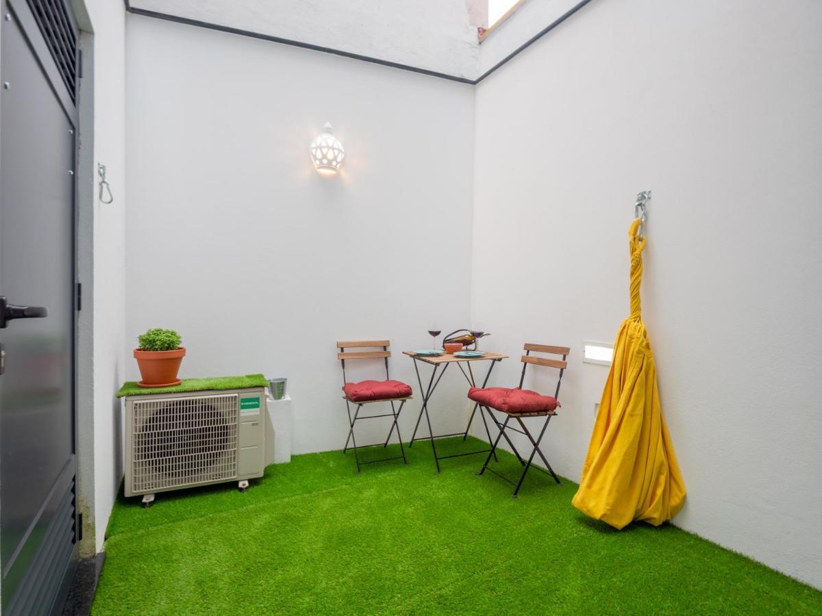 Coxim - com pátio em pleno coração de Aveiro Apartamento Exterior foto