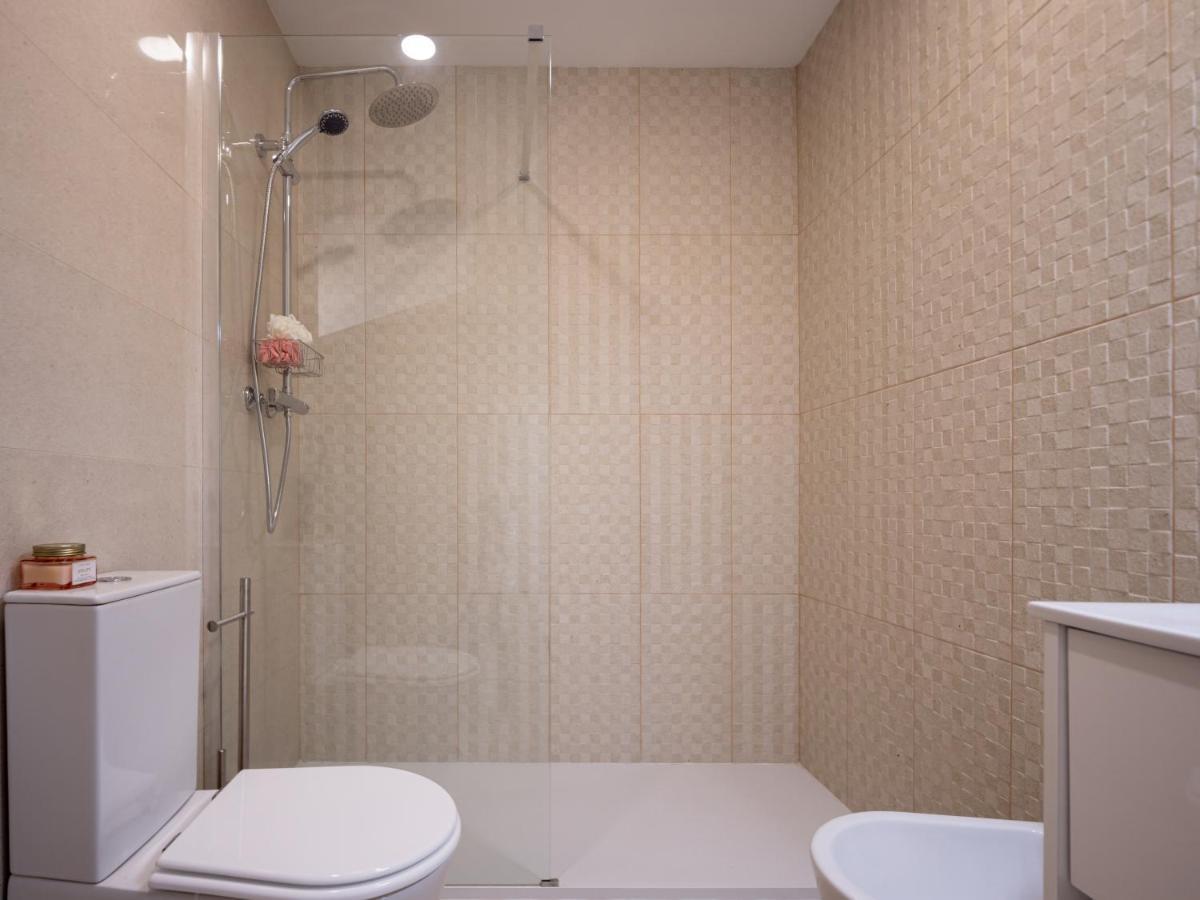 Coxim - com pátio em pleno coração de Aveiro Apartamento Exterior foto